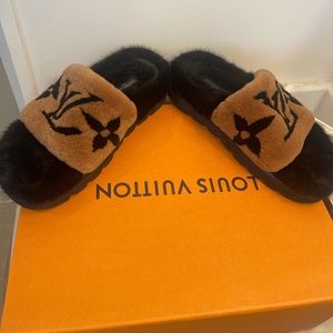 Pool Pillow Louis Vuitton Comfort Mule